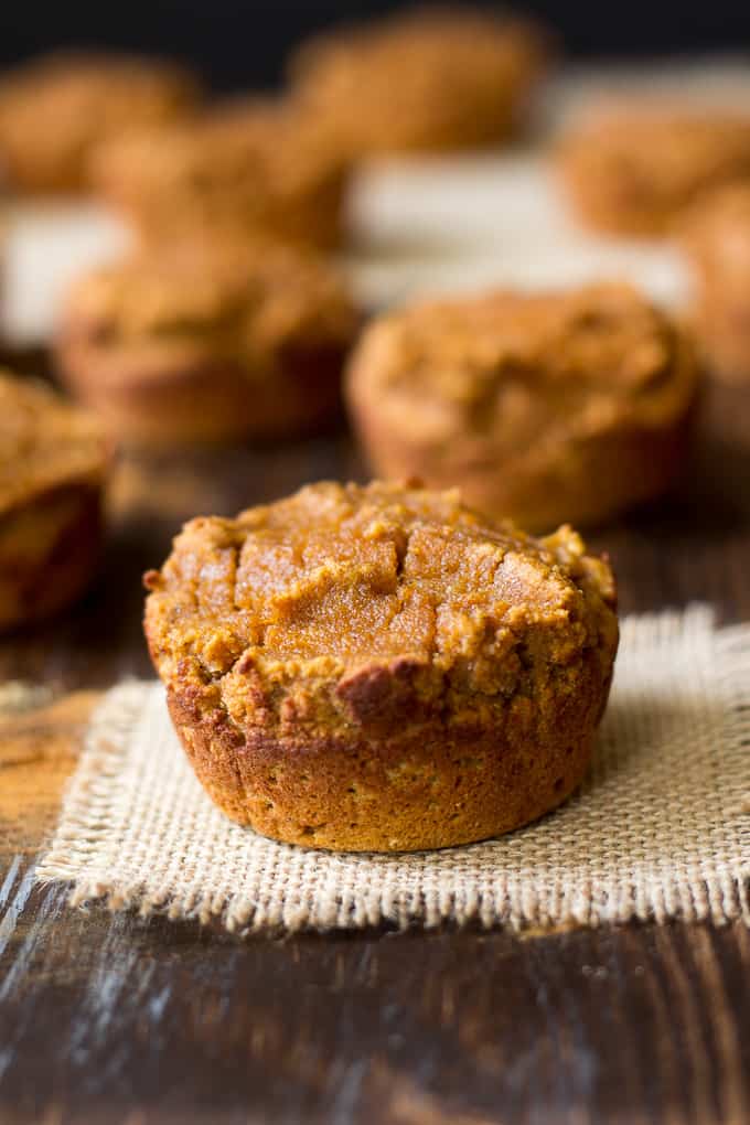 honey pumpkin pie muffins-3