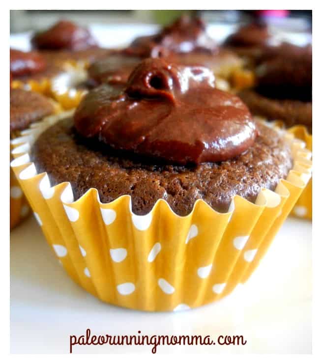 paleo double chocolate frosted cupcakes {nut-free option}