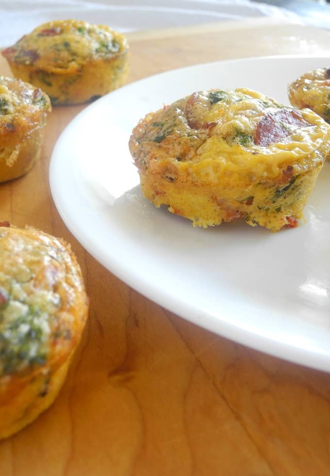 https://www.paleorunningmomma.com/wp-content/uploads/2015/04/Sun-Dried-Tomato-Mini-Frittatas-paleo-whole30.jpg