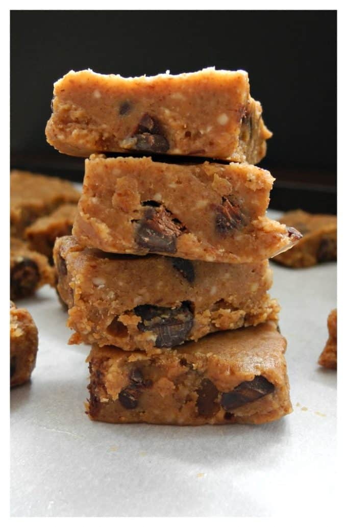 Chocolate Chip Cookie Dough Fudge #paleo #vegan #grainfree #glutenfree #dairyfree