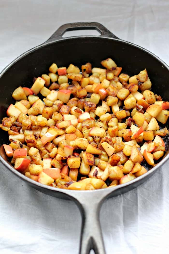 caramelized sweet potato apple hash 3