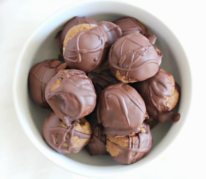 Chocolate Banana Sunflower Butter Bites Overhead