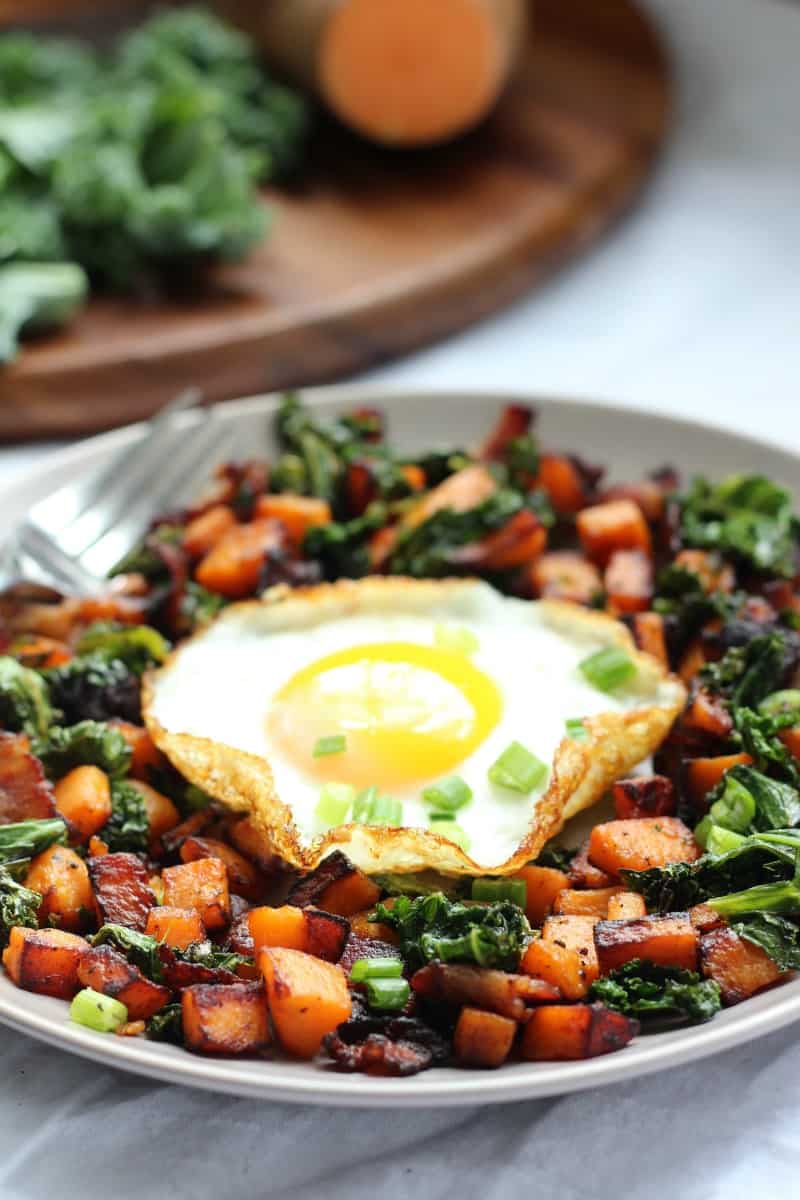 Sweet potato bacon and kale hash for one, whole30 and paleo