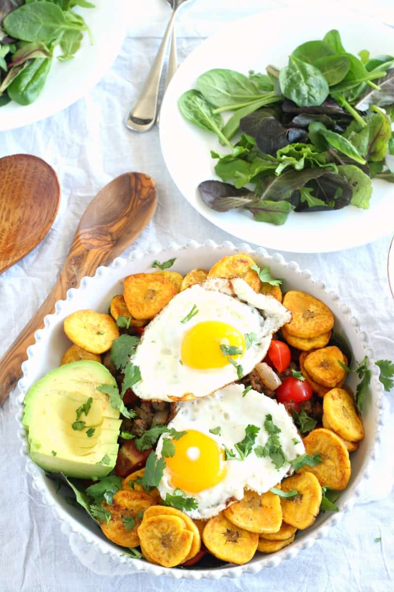 Breakfast taco salad - paleo and whole30 friendly