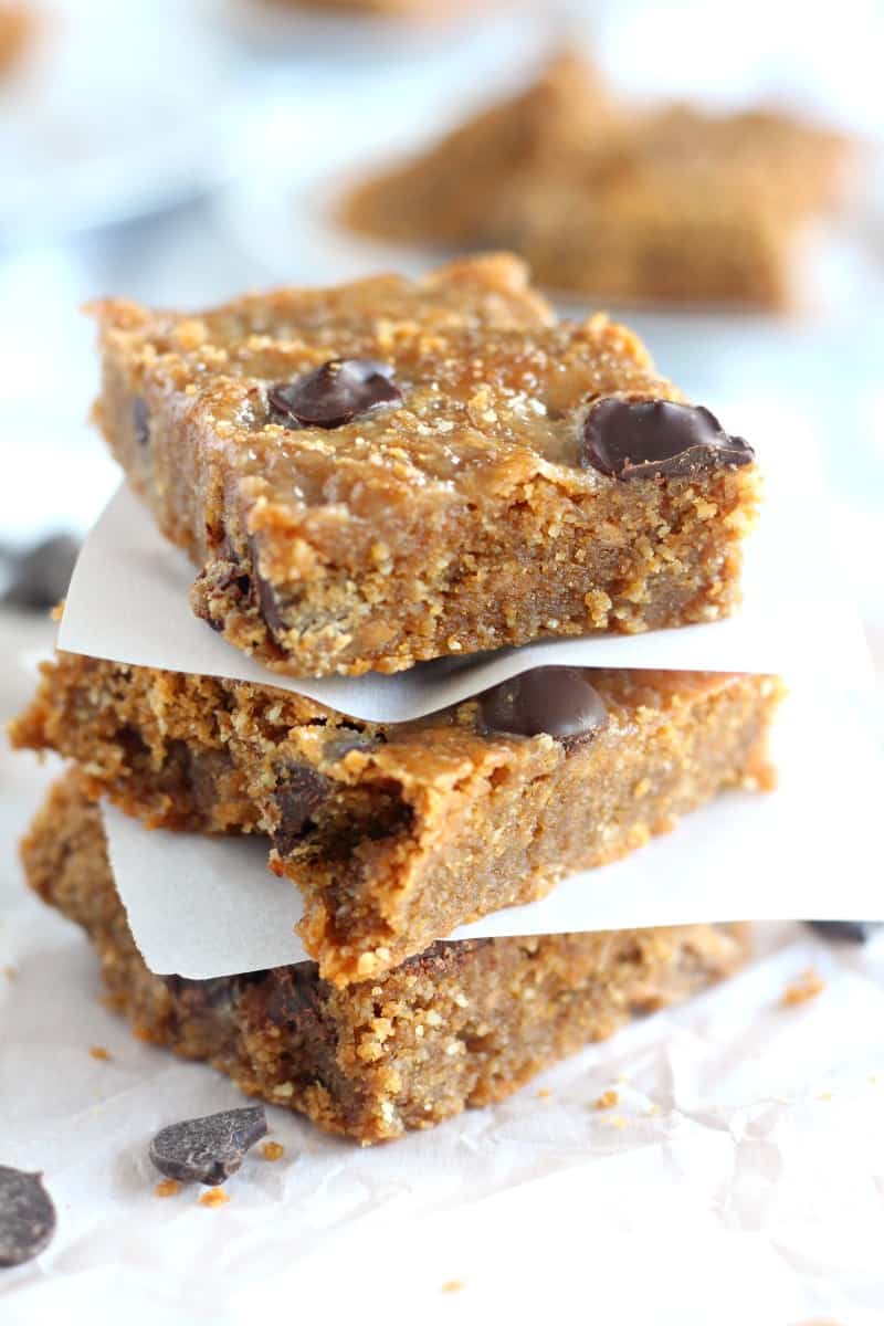 Caramel Chocolate chip blondies - paleo and dairy free