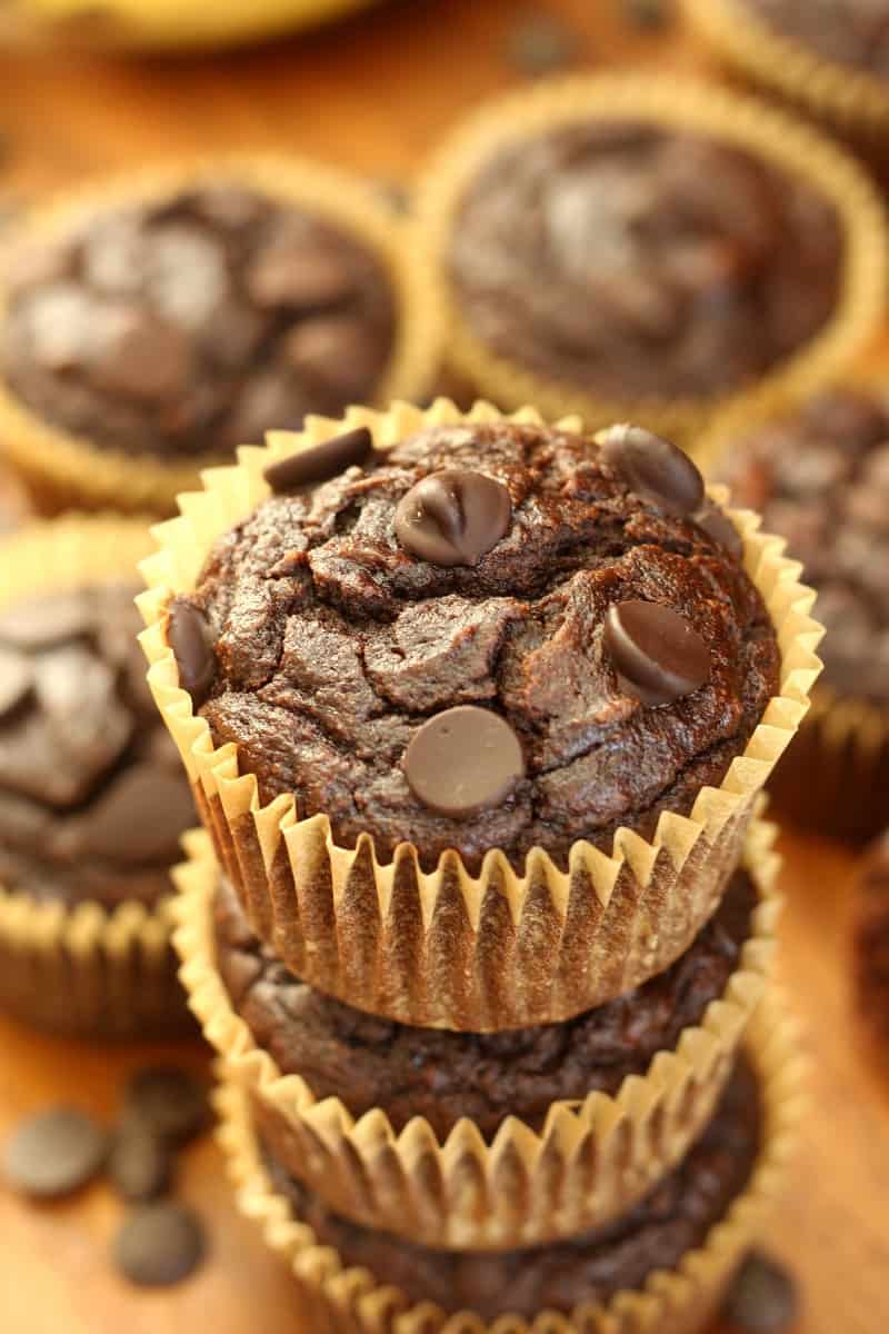 chocolate chocolate chip banana muffins {paleo & nut free}