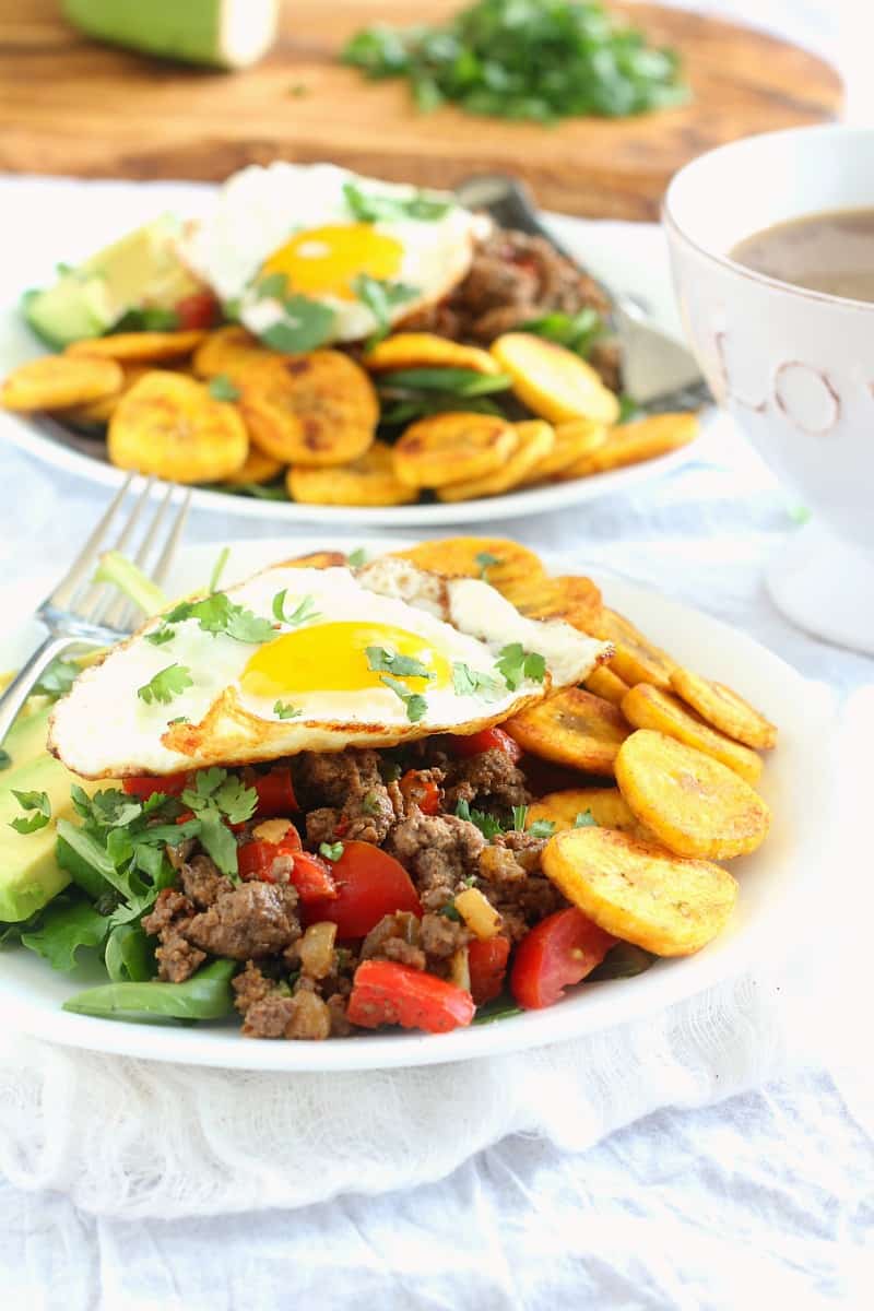 breakfast paleo taco salad with plantain chips