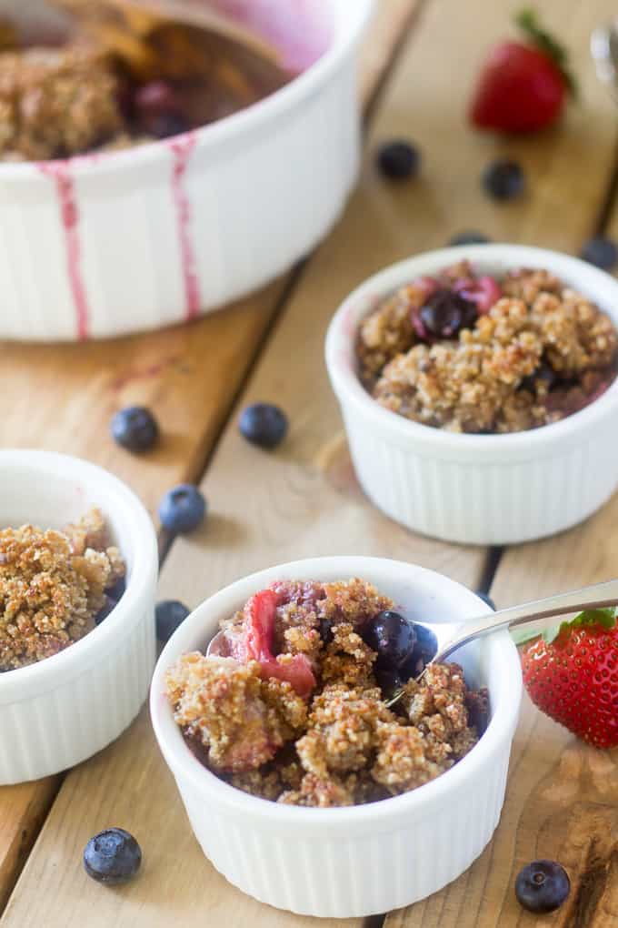 berry crumble breakfast-8