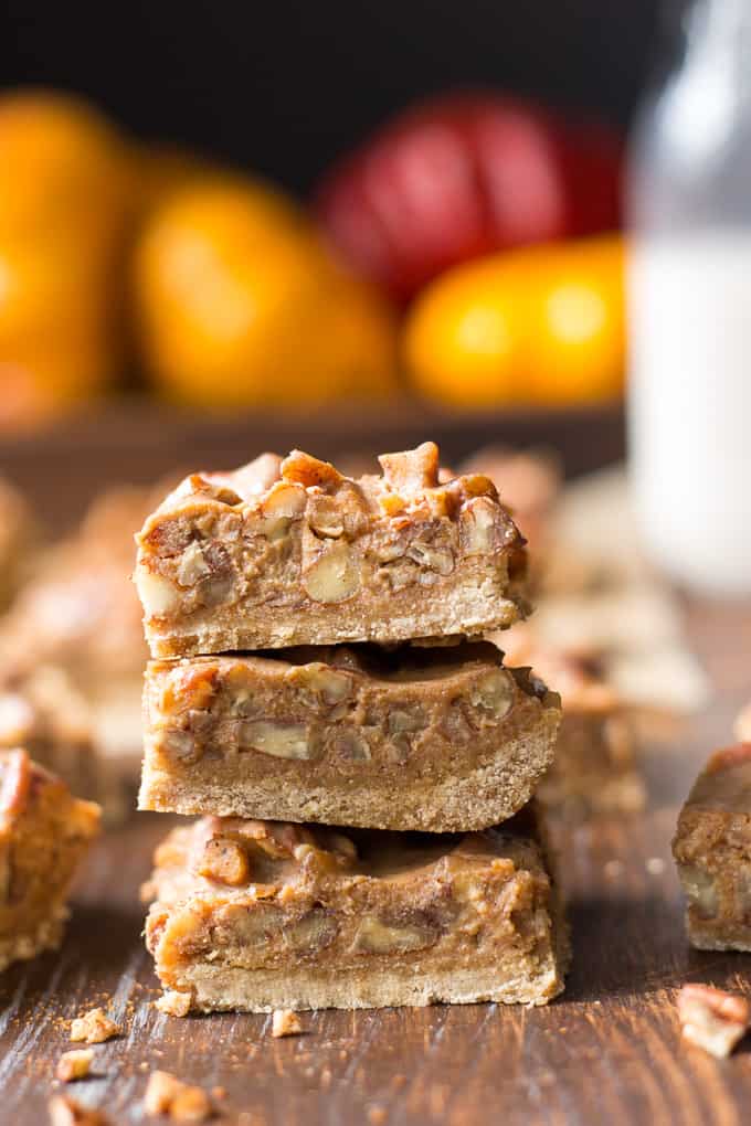 pumpkin-caramel-pecan-bars