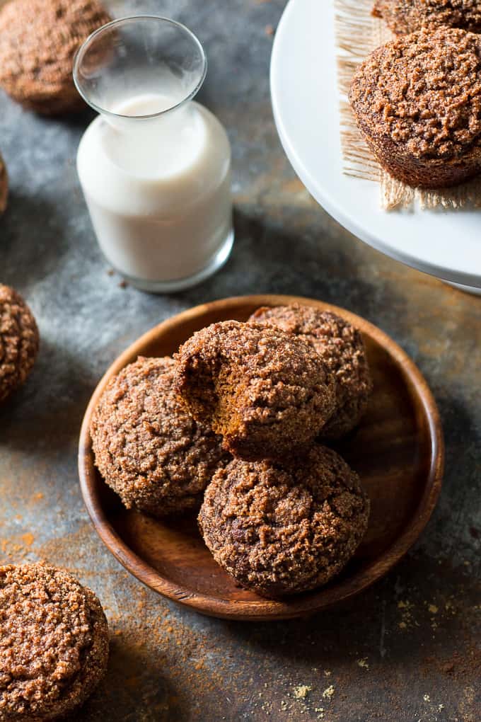 pumpkin-gingerbread-muffins-3