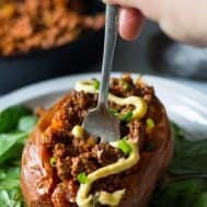 Easy Paleo Chili Stuffed Sweet Potatoes {Whole30} | The ...