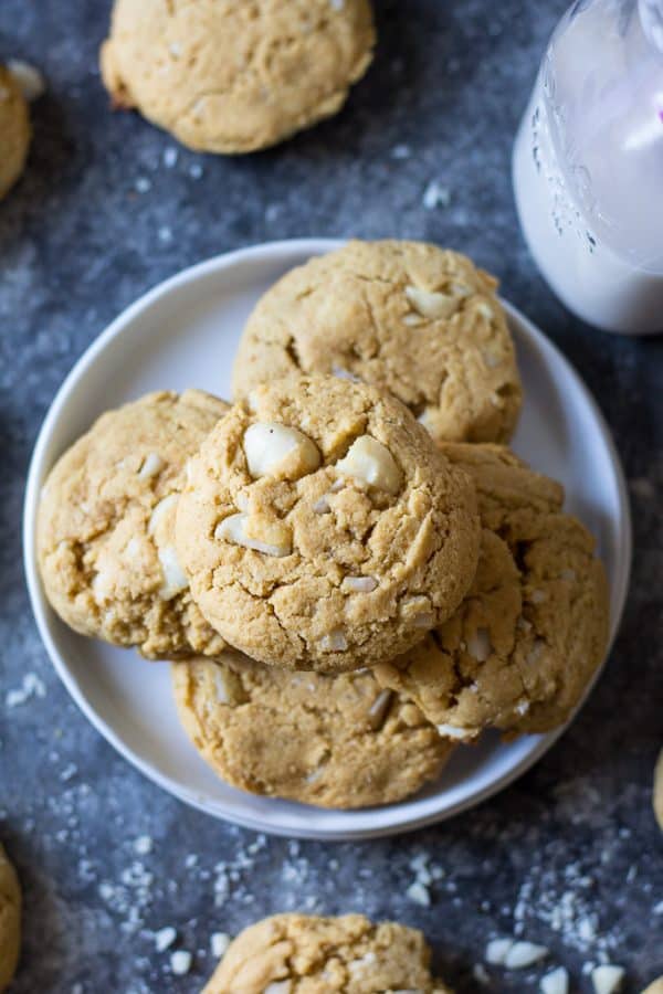 Soft Paleo Coconut Macadamia Nut Cookies The Paleo Running Momma
