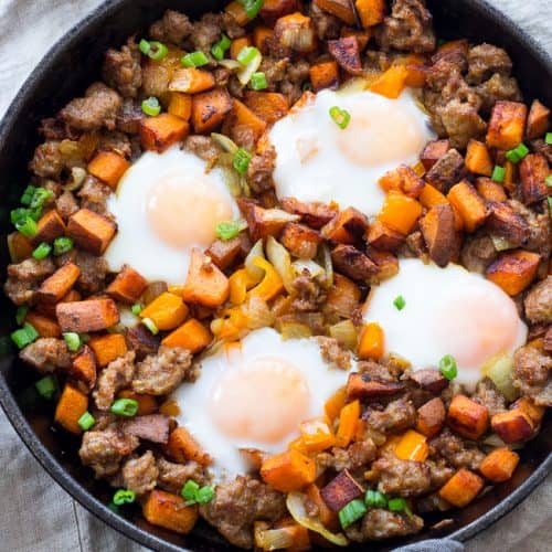 Bacon, Egg, and Potato Breakfast Skillet (+VIDEO) - The Girl Who