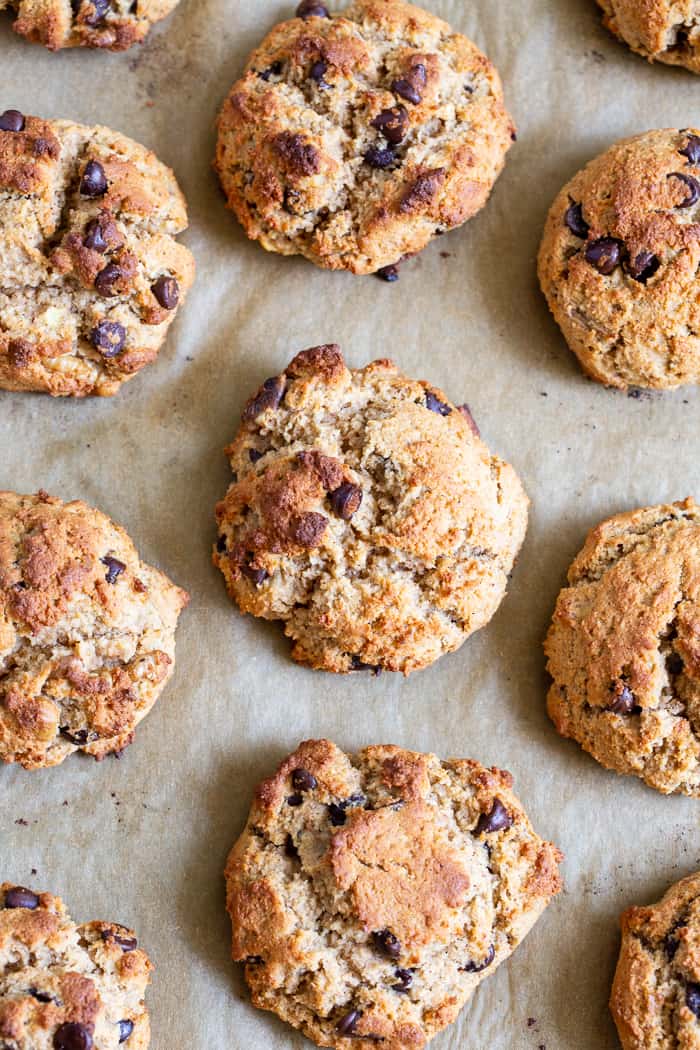 These easy chunky monkey scones are so ridiculously delicious that you won’t believe they’re grain free, dairy free and paleo!  The winning combination of bananas, nut butter, chopped nuts and chocolate is somehow even better in scone form!  Great for brunches, snacks and even dessert, the soft inside and crisp outside will quickly get you addicted!