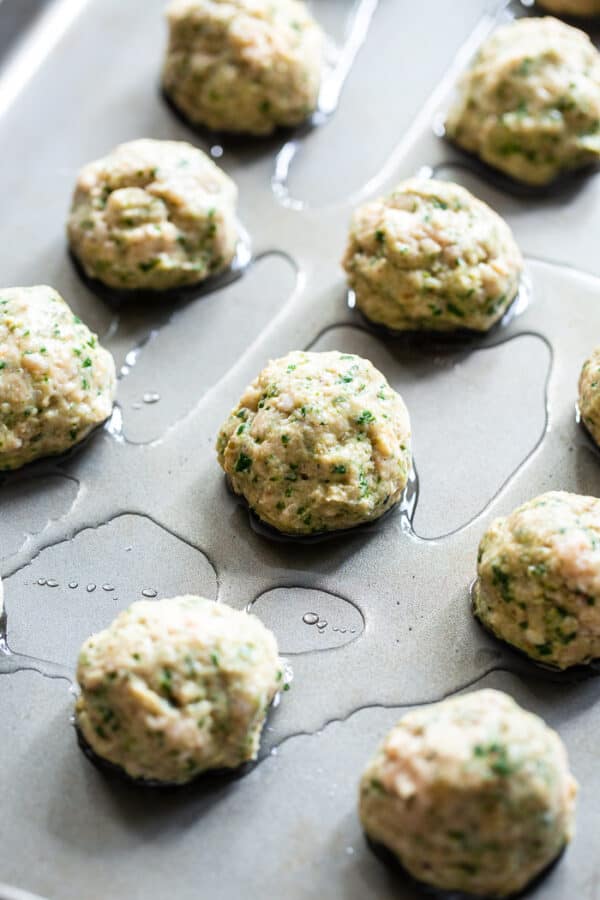 Paleo Pesto Chicken Meatballs {Whole30, Keto}