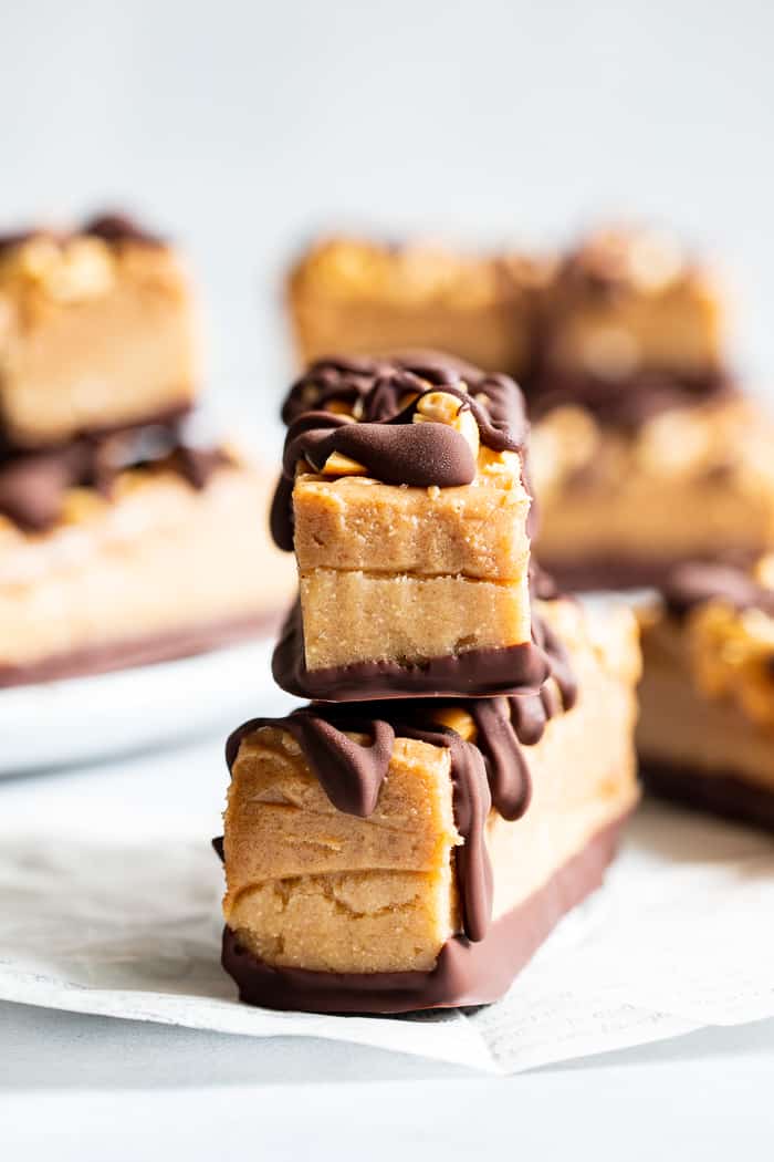 These gooey sweet healthy candy bars are packed with good for you ingredients like fruit and nuts, but taste 100% like a legit rich chewy candy bar!  These paleo and vegan candy bars are gluten free, egg free, dairy-free and free of refined sugar.  