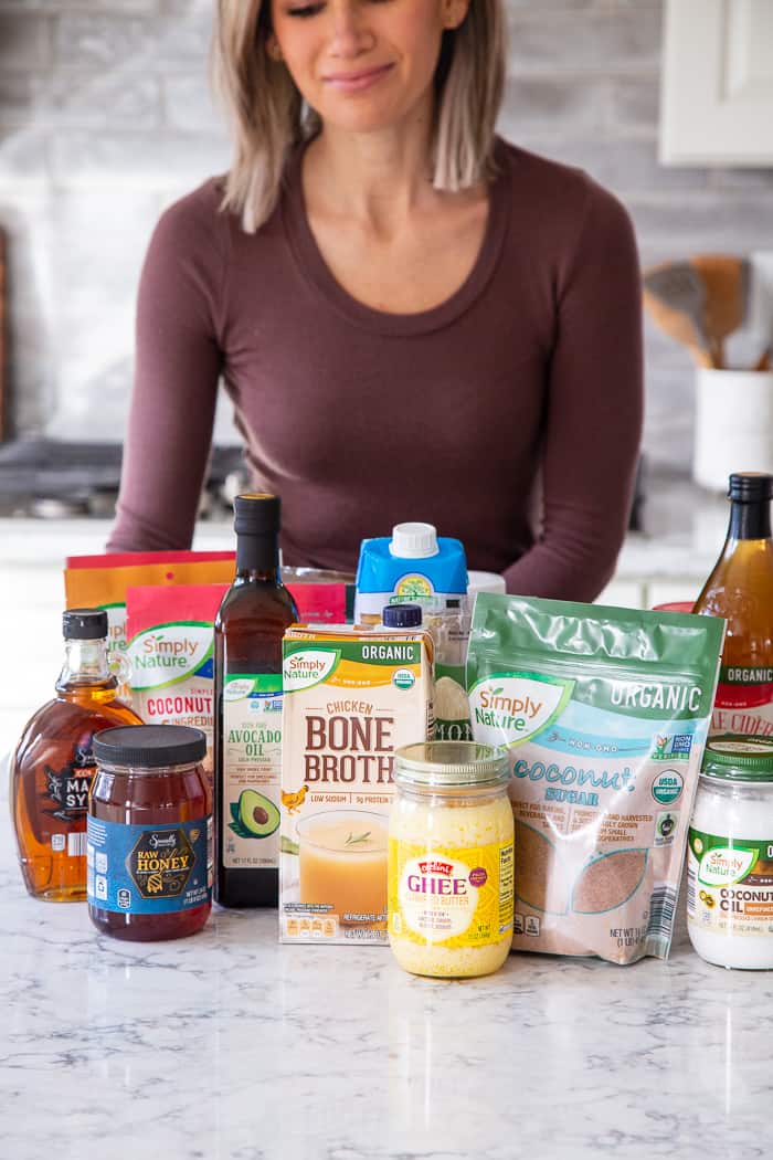 #AD I’m determined not to just “wing it” with meals this year and a pantry restock was in order! @aldiusa has a big selection of products that I always want in my pantry to throw together healthy meals. Coconut oil, ghee and apple cider vinegar and a surprising selection of paleo friendly snacks too! Snacks that my kids will actually eat - like Elevation by Millville fruit and nut snack bars and Simply Nature Organic Coconut Cashew Crisps. I also made sure to grab blanched almond flour, pumpkin puree, unsweetened applesauce, almond butter, coconut oil and ghee for baking. 