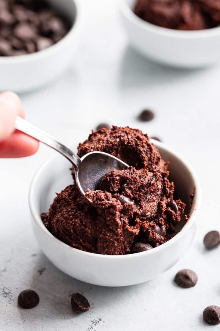 Edible Brownie Batter {Paleo, Vegan} The Paleo Running Momma