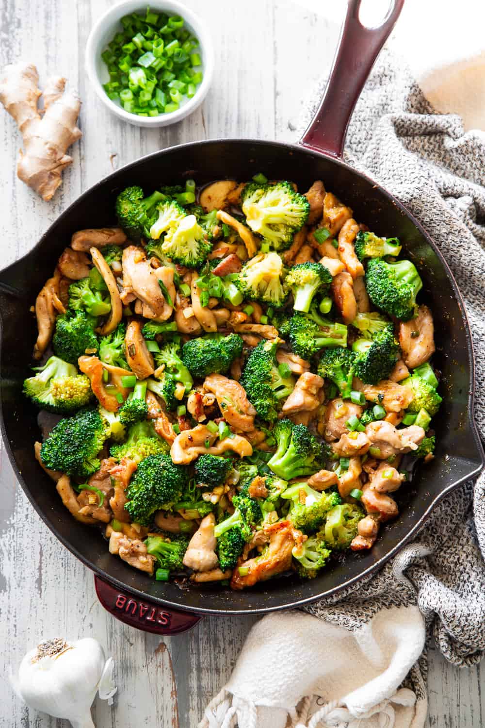 Chicken and Broccoli Stir Fry Meal Prep - Kirbie's Cravings