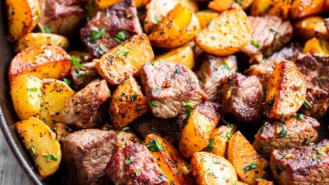 https://www.paleorunningmomma.com/wp-content/uploads/2021/02/garlic-butter-steak-bites-and-potatoes_-5-480x270.jpg