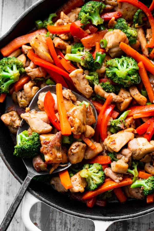 Teriyaki Chicken Stir Fry {Paleo, Whole30} - The Paleo Running Momma