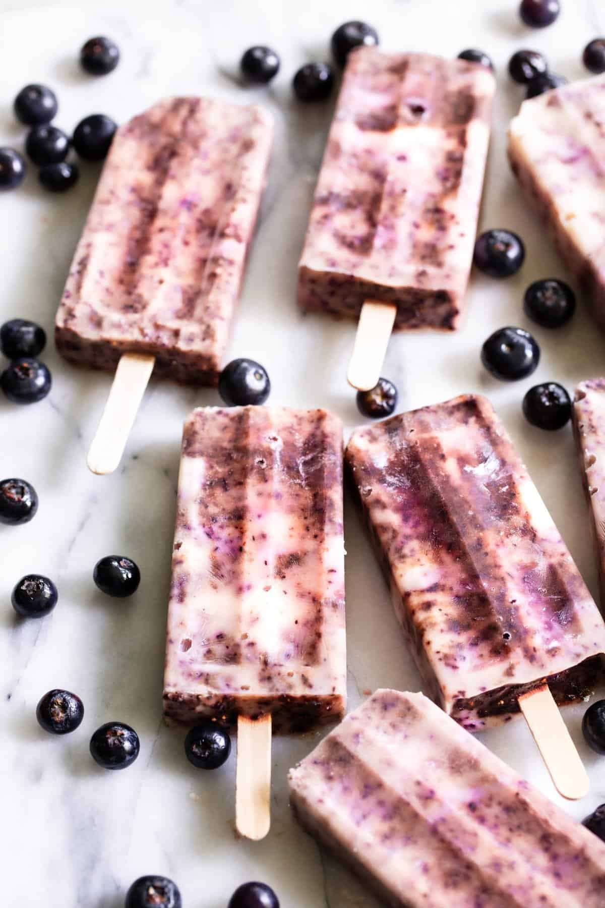 Easy Recipe for Blueberry Popsicles (Healthy and Yummy!)