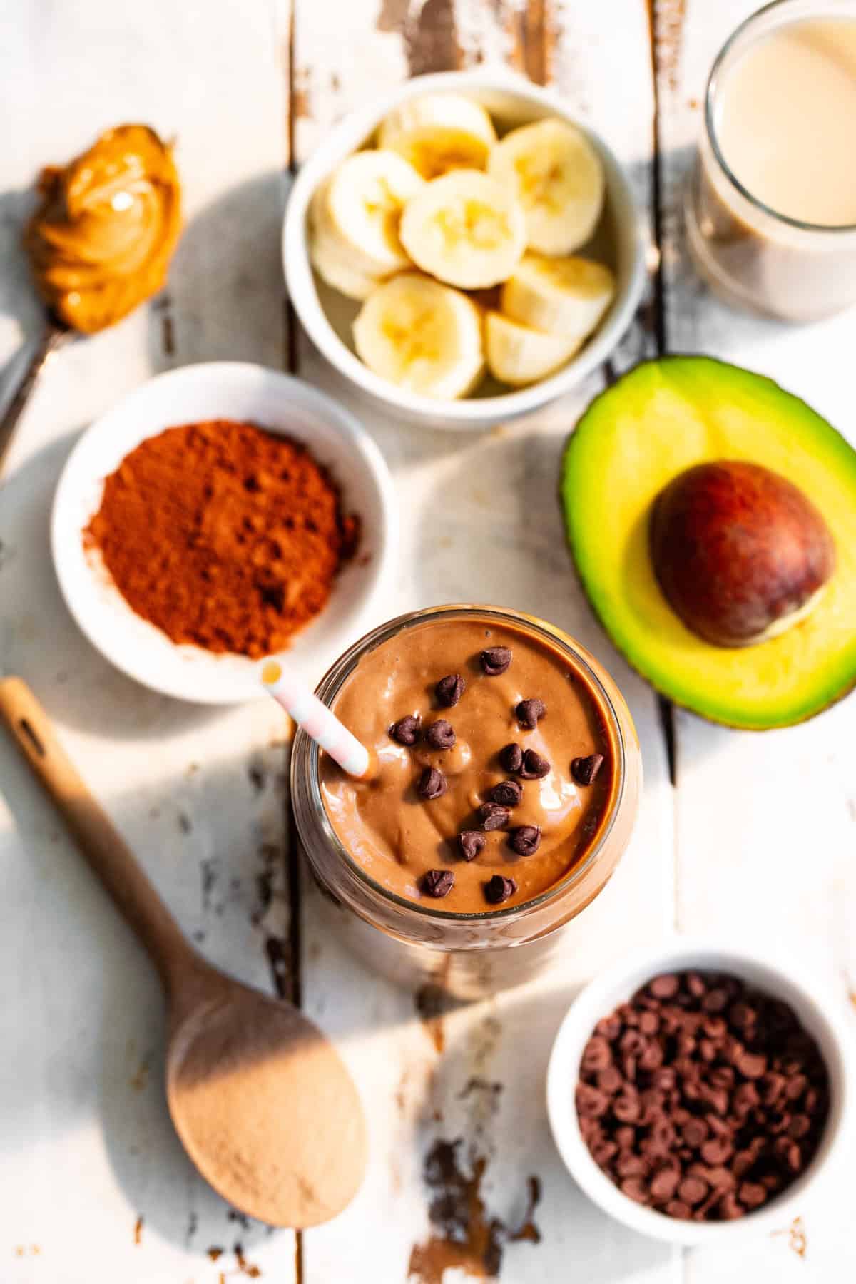 dairy free chocolate breakfast smoothie with almond butter